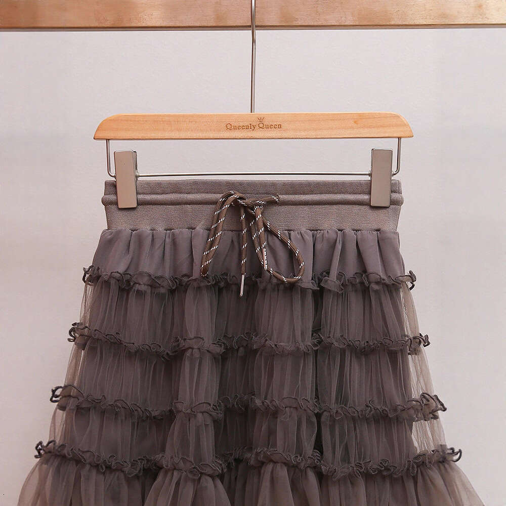2026 designer high-end women's clothing autumn and winter new sweet style A13 ruffle edge border mesh patch fluffy cake skirt
