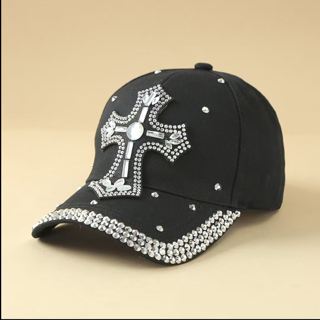 2026 New Designer Luxury Brand Diamond-encrusted Cross Baseball Cap Made Of Pure Cotton With Curved Brim For Sun Protection Women's Beanie Hat Wi