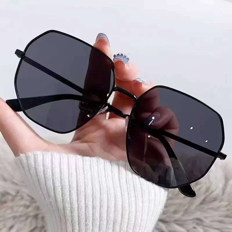 Fashion Hexagon Sunglasses Retro Frame Polygon Square Protection Vintage Trendy Eyewear UV400 Shades Z260306