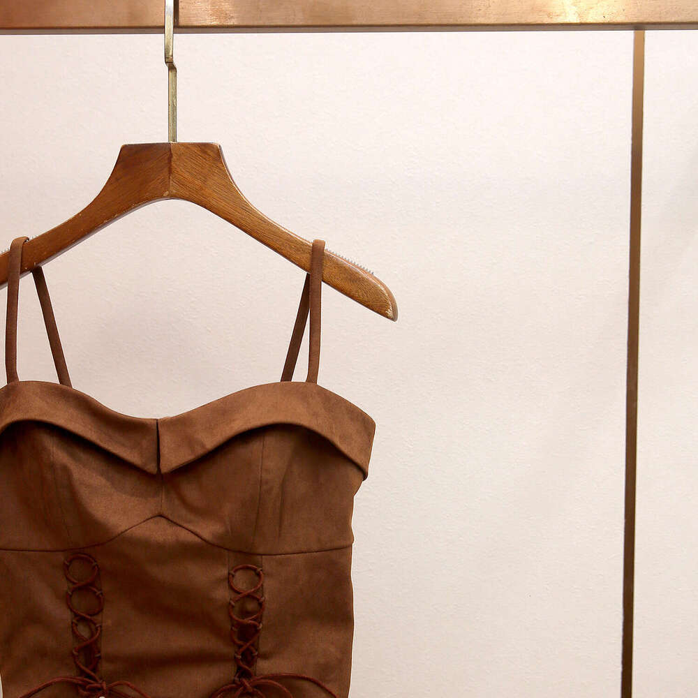 2026 designer high-end women's clothing spring and summer new style French bicycle spicy girl style drawstring slim fit women's vest