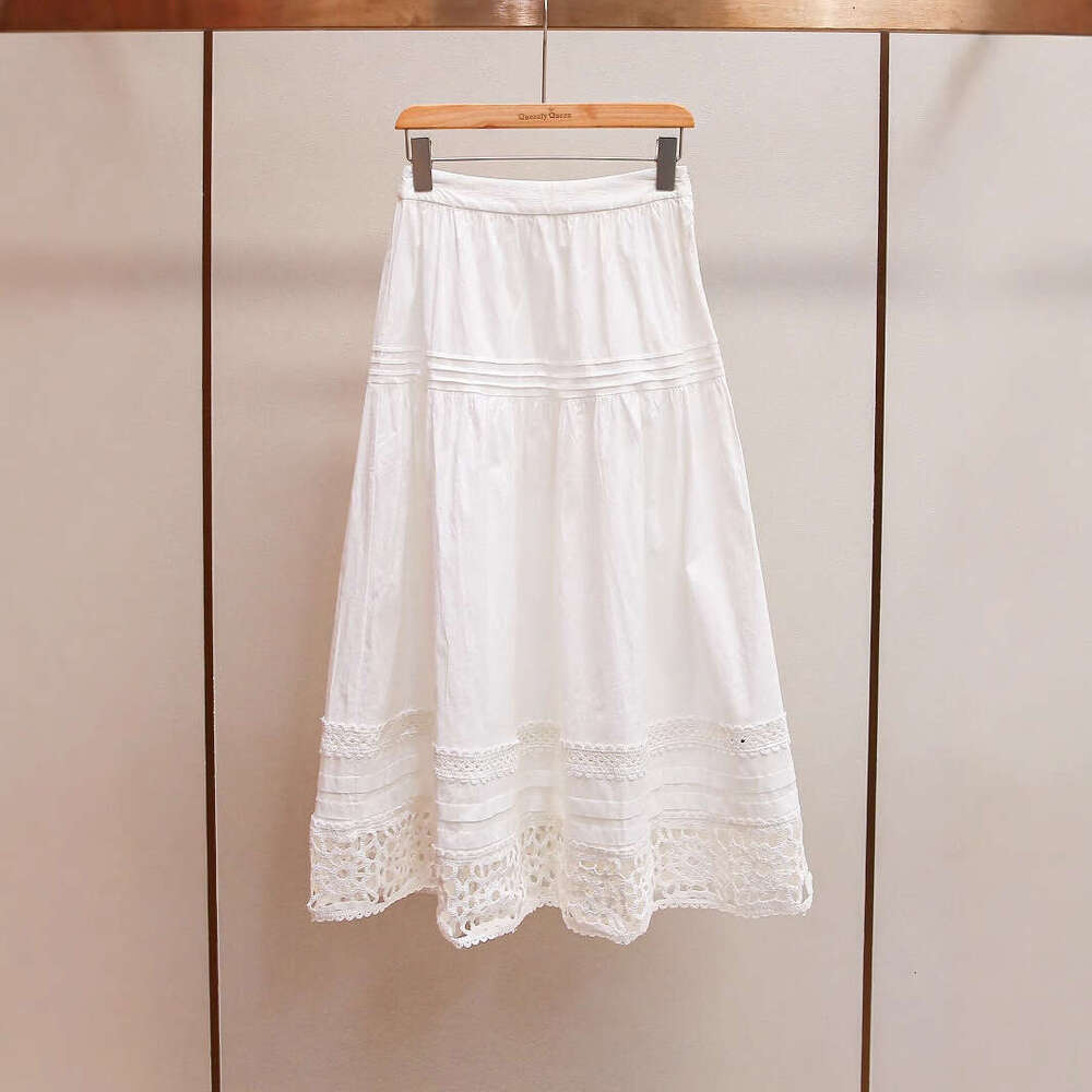 2026 Spring and Summer New French Sweet Cake Elegant and Casual Style High Waist Lace Hollow Half Skirt