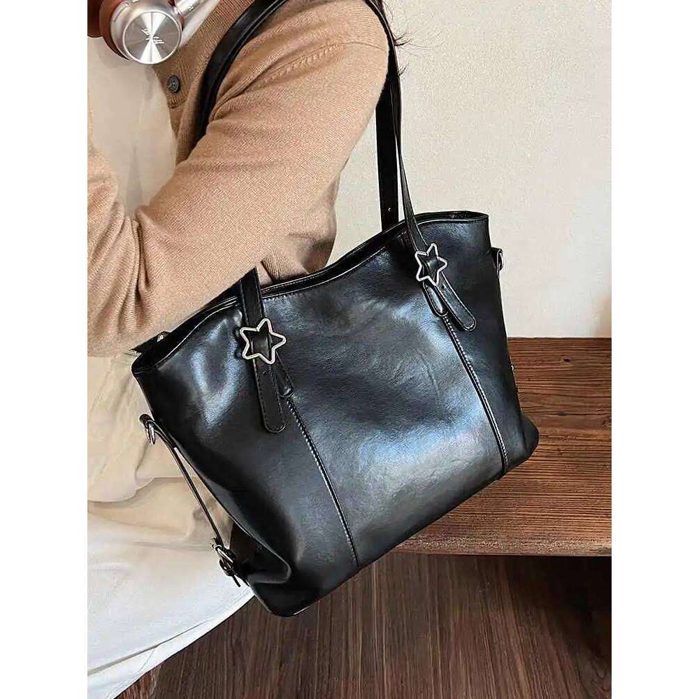 Retro Commuter Tote for Women Korean Autumn Winter New Fashion Large Capacity Underarm Bags Luxury Soft PU Shoulder Bag XJ260306