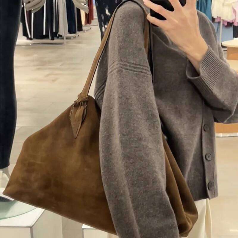 Suede Autumn and Winter Tote 2026 Niche Design Wing Matte Cowhide Large Capacity Women's Handheld Bag XJ260306