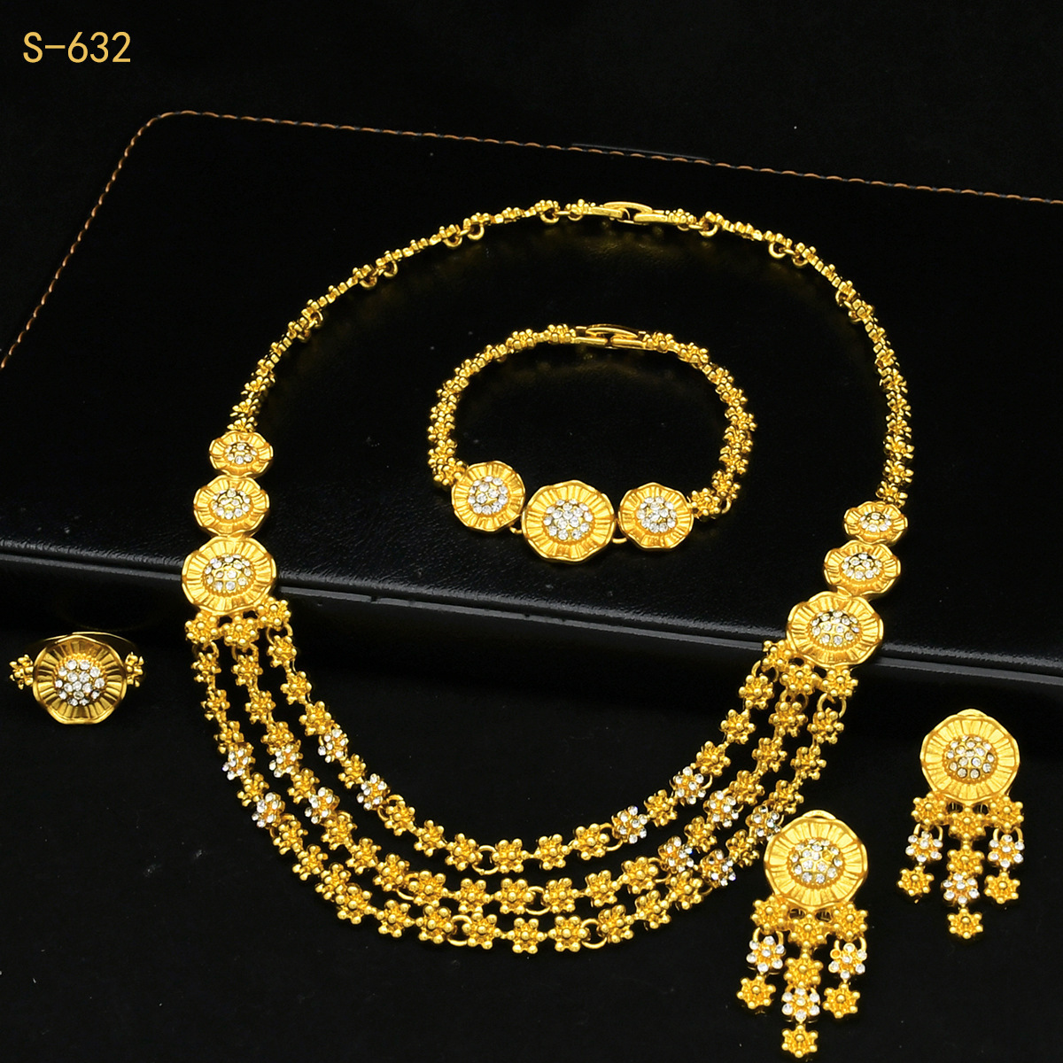 Bracelet Earrings Necklace Gold and copper necklaces earrings bracelets weddings birthday parties gifts coins jewelry sets 230711