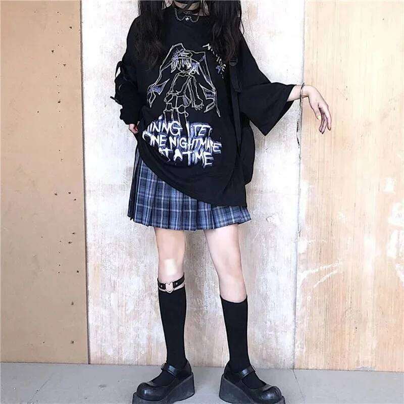 Y2K Pure Pleated Women's Cute College High Waist Blue Black Line Design Sense Jk Short Skirt Fresh Sweet Style XJ260309