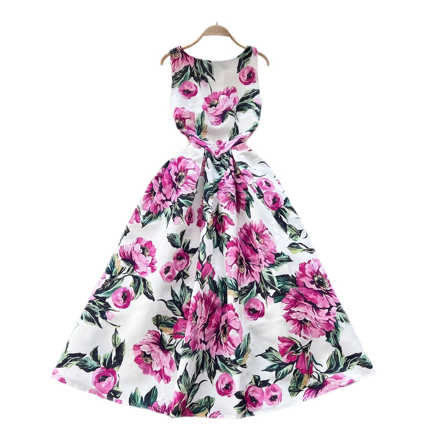 Womens Stylish Dress With A Slimming Waist Sleeveless Fashionable Printed Puffy Gown