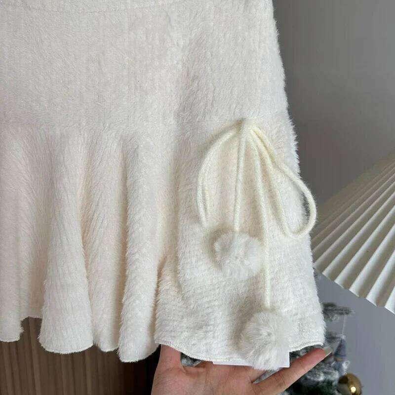 Winter Japanese Streetwear Lace Up Chic Slim A Line New 2026 Kawaii White Mini Skirts Women Preppy Cute High Waist Skirt XJ260309