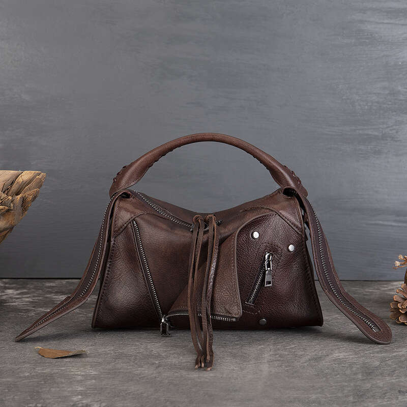 Luxury New Style Personalized Top Layer Cowhide Vintage Turn Down Collar Genuine Leather Tassel Small Square Single Crossbody Large Capacity Women S B