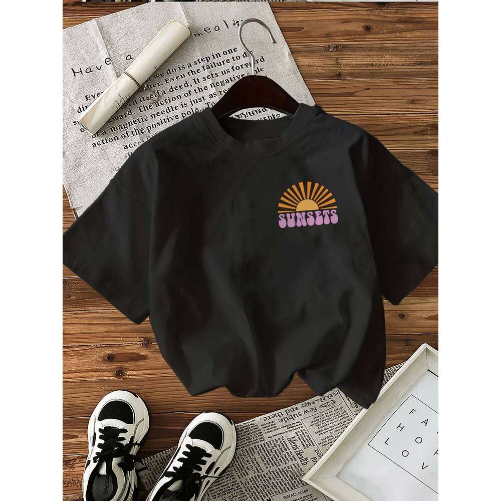 Forever Chasing Sunsets Printed T-Shirts Female Funny T Shirts Korean Fashion Graphic Casual Summer Tops Women Clothing XJ260306