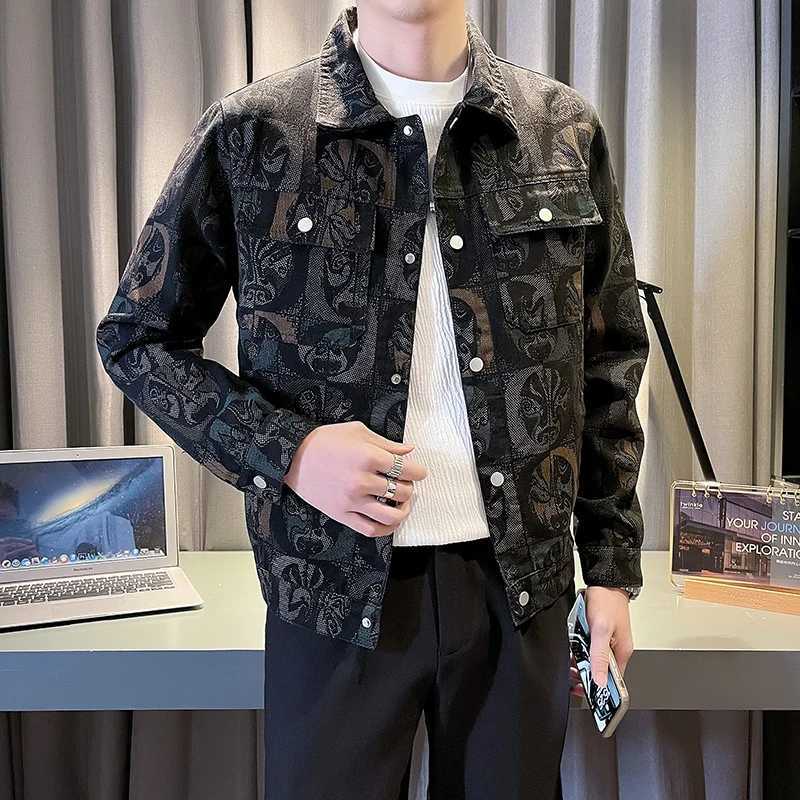 Stylish Autumn New Washed Mens Denim Jacket with Jacquard Print Pattern M260309