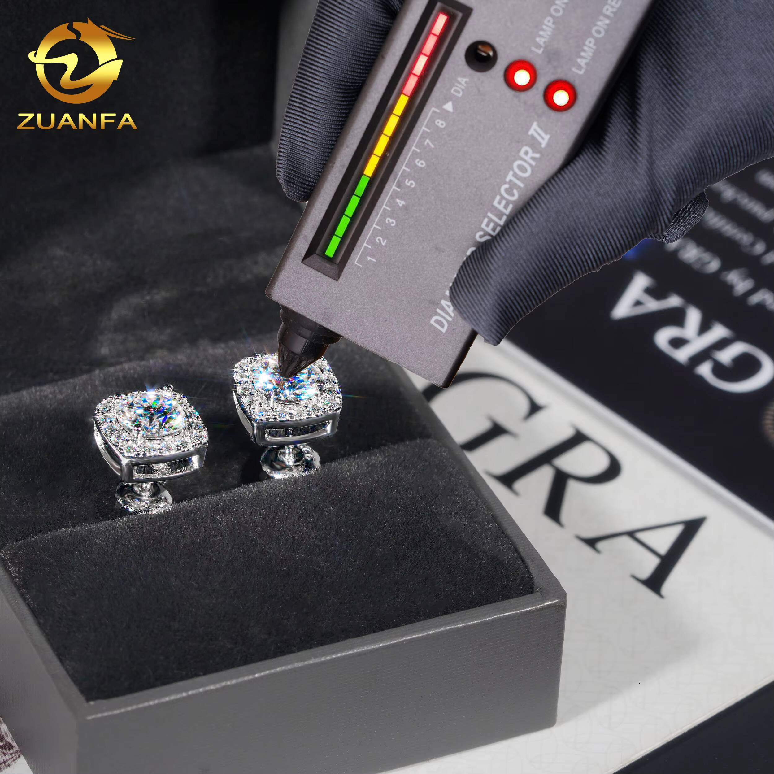 Wholesale Price 5mm-8mm Moissanite Stud Earrings Halo Earrings 925 Sterling Silver Screw Iced Out Hip Hop Earring for Women Men