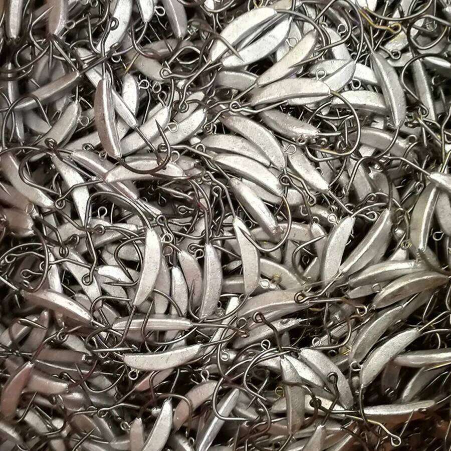 2pcs Offset Weighted Crank With Spoon sequins Hook Fish Hooks Fit for Texas Rigs Fishing Tackle S260305