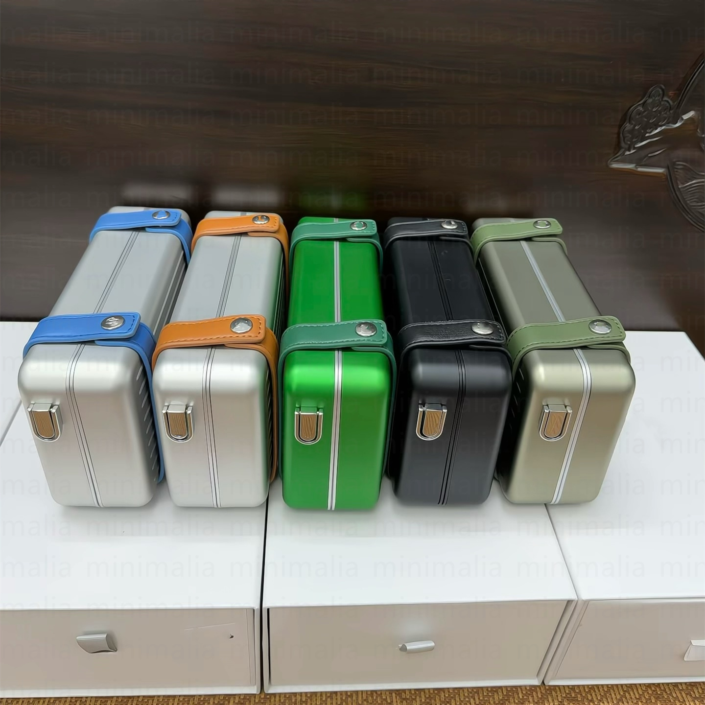 Aluminum Mini Makeup Case Luxury Designer Crossbody Bag Fashion Women Shoulder Handbags Metallic Hardside Cosmetic Box Travel Clutch Purse - view 3