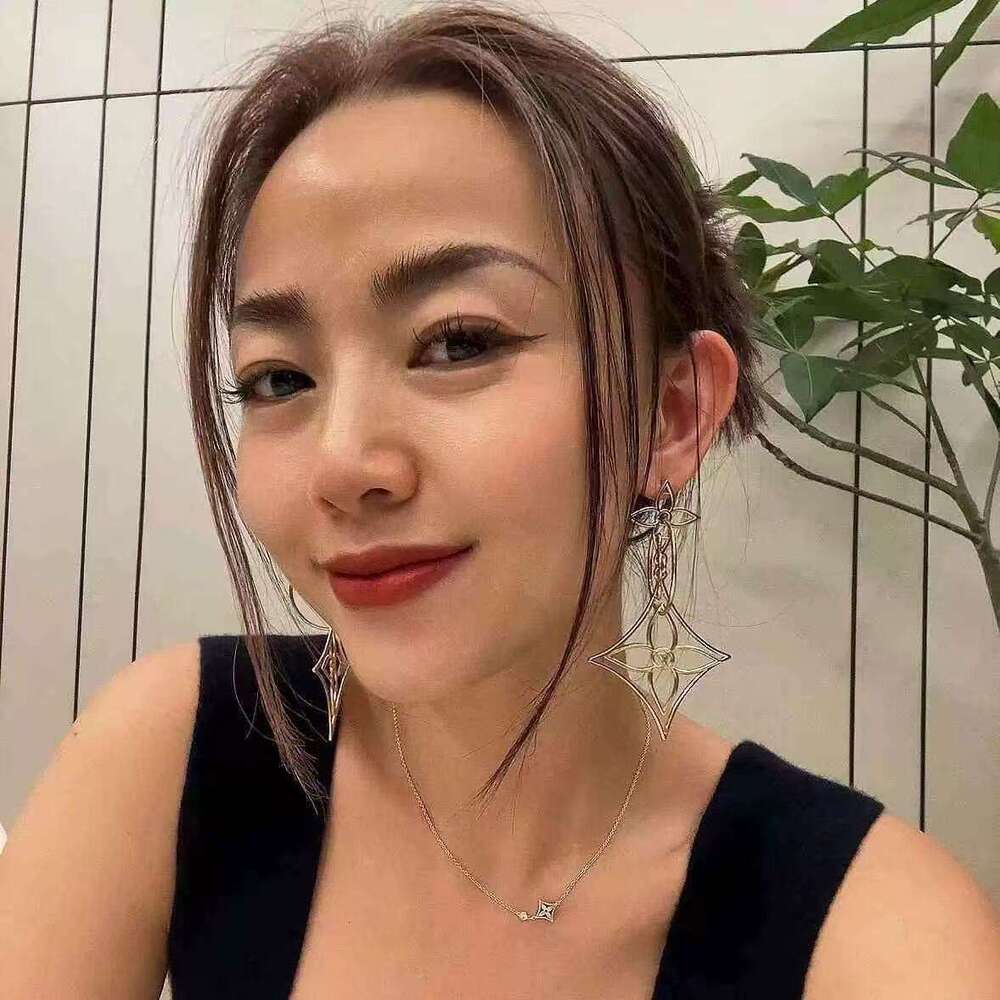 Womens Jewelry Earrings stud fashionable gold geometric earrings hollow square circle simple personality earrings perfect for casual gathering