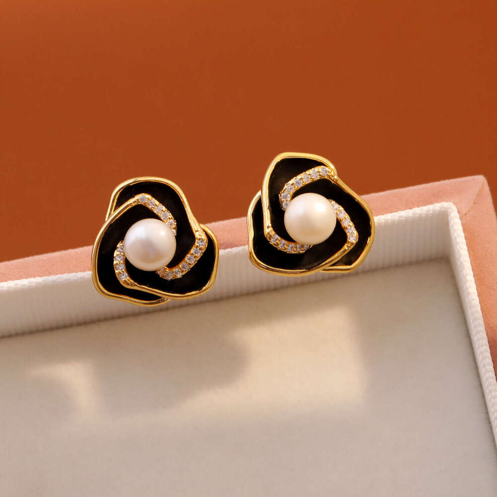 Camellia Pearl Earrings For Women Light Luxury High-end Enamel Drop Glaze Earrings Fashionable Commuting Exquisite Elegant Ear Accessories