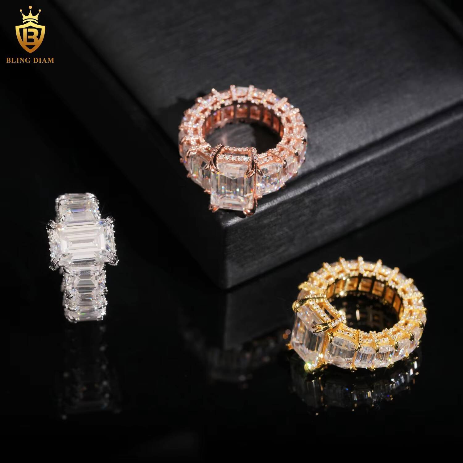 Luxury Engagement Jewelry 925 Sterling Silver Gold Big Rings Emerald Cut With Vvs Moissanite Iced Out Diamond for Men Women