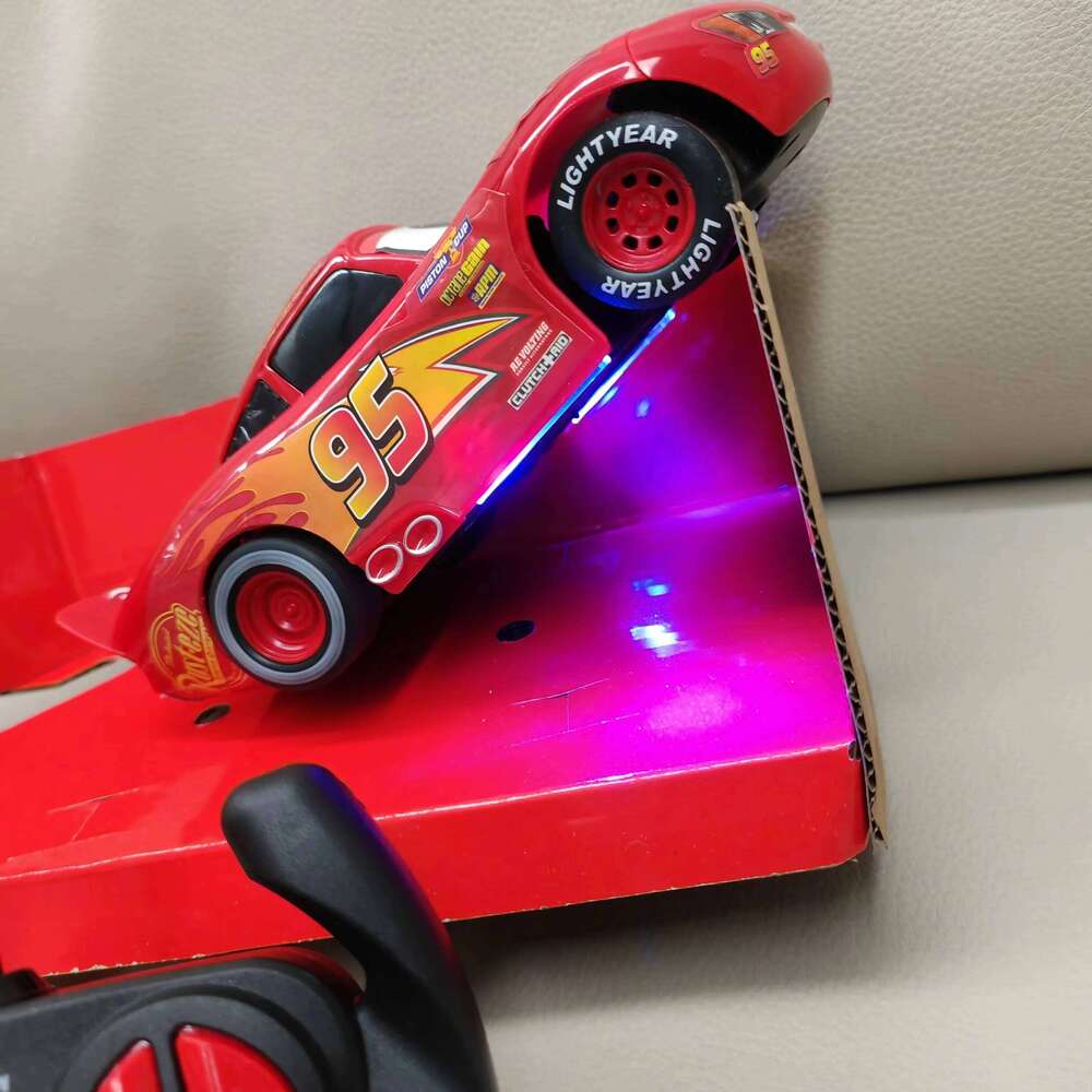 Pixar Cars 3 Electric Toy Lightning Mcqueen Four Channel Remote Control Car Model Toys Children Gift C260306
