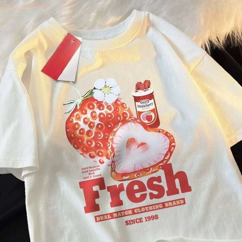 Strawberry 1998 Tshirts Women Comfortable Casual Shirt Couple Crewneck T-Shirt Graphic T Shirts Harajuku Personality XJ260306