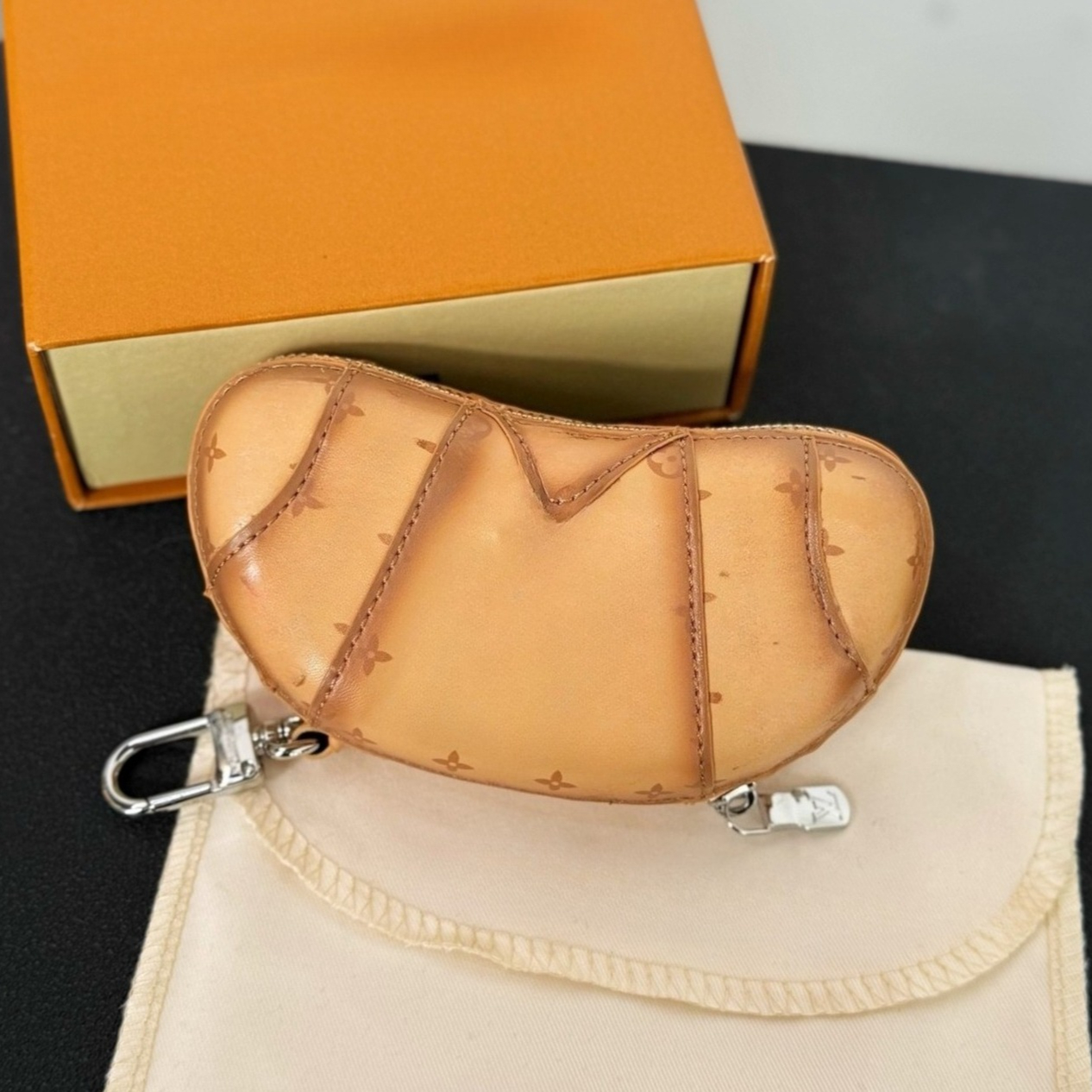 Designer Bag Charms Keychains Lanyards Key Holder Bag Charms Coin Keychain Pendant Charm Keyring Gift with box