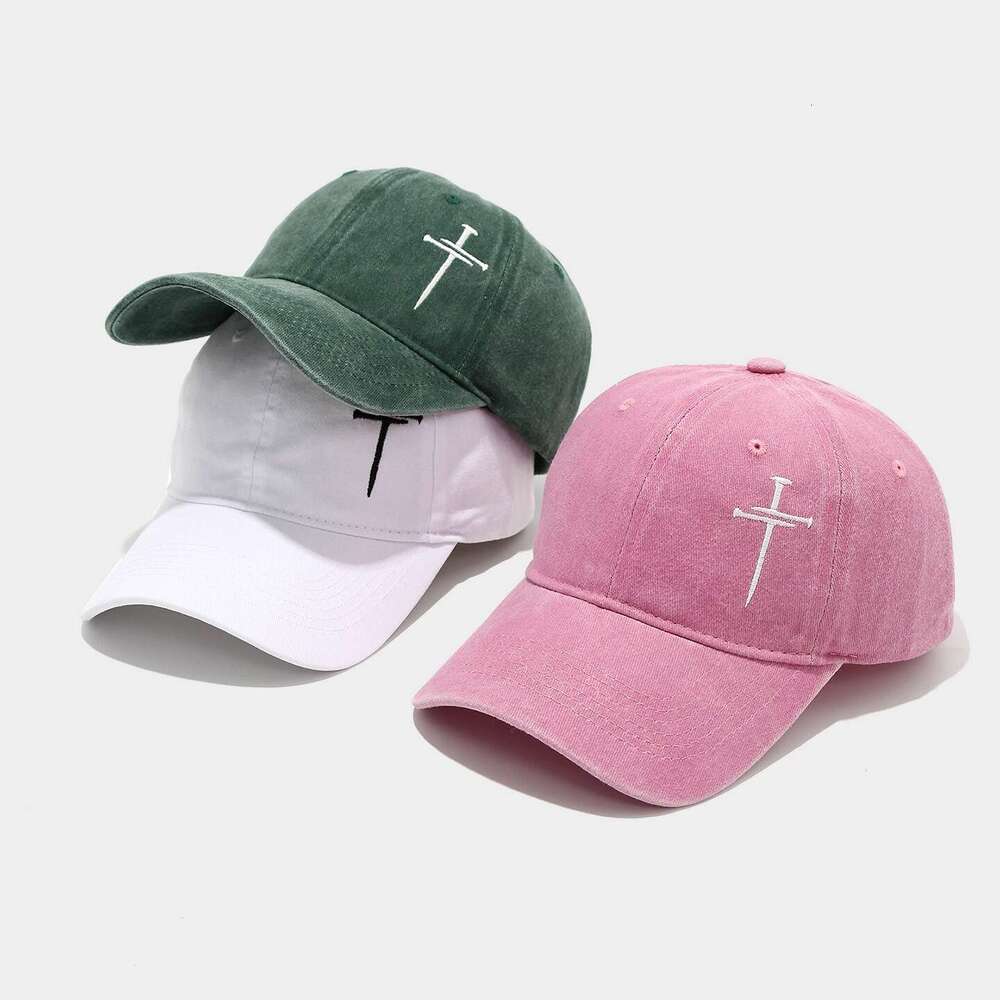 Cross-stitch hat for men/women Embroidered cross baseball cap Fun and adjustable Soft-top Accessory for City Walk & Coffee Date