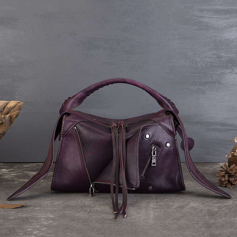 Luxury New Style Personalized Top Layer Cowhide Vintage Turn Down Collar Genuine Leather Tassel Small Square Single Crossbody Large Capacity Women S B