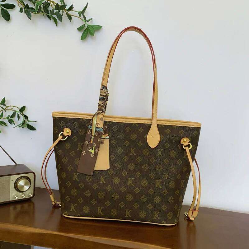 Women's Fashion Elegant Leather Crossbody Bag Shoulder Handbag Classic Designer Tote For Modern Wear H260309