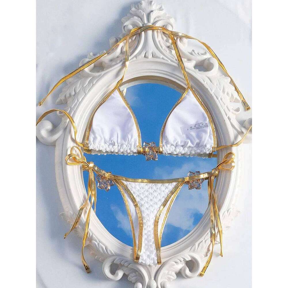 Metal Flower Wrinkled Halter Micro Thong Female Swimsuit Women Swimwear Two-pieces Bikini Set Bather Bathing Suit Swim XJ260206