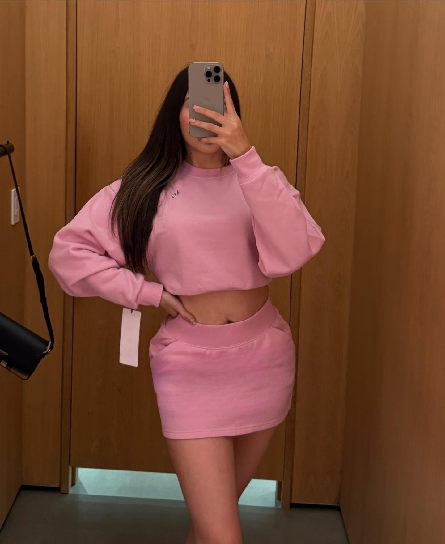 Designer Women Yoga Set Cropped Sweatshirt Shorts 2-Piece Tracksuit Crew Neck Pullover Jogger Sportswear for Weekend City Wear