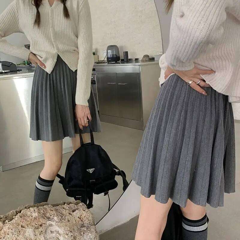 Spring Sweet Knitted Women Casual Pleated High Waist A-line Mini Female White Korean With Elastic Preppy Style Skirt XJ260309