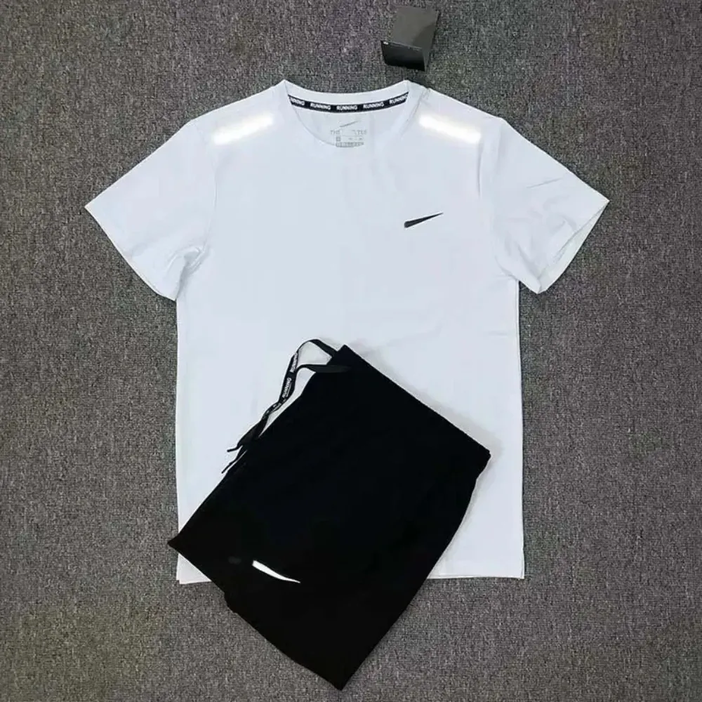 Mens tracksuits designer tracksuit shirts shorts two-piece fitness suit print quick drying t-shirt Sportswear Basketball tracksuit