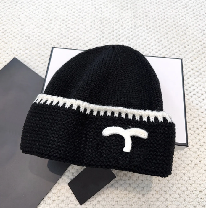 Designer Bean Hat Women Woolen Hat Fisherman Hat Luxury Classic Fashion Winter Wool Warm Belt Box Gift