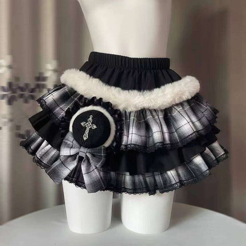 Subculture Punk Loose Lace Gothic Skirt Women Darkly Elastic Waist Vintage Patchwork Short Skirts Y2k Hot Girl Aesthetic Clothes XJ260309