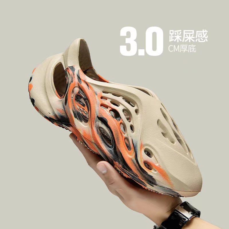 Free shipping 2026 Summer Hot Trendy Fashion Men's Designer Sandals Solid Color Splicing Leisure Outdoor Sports Couple Beach Shoes