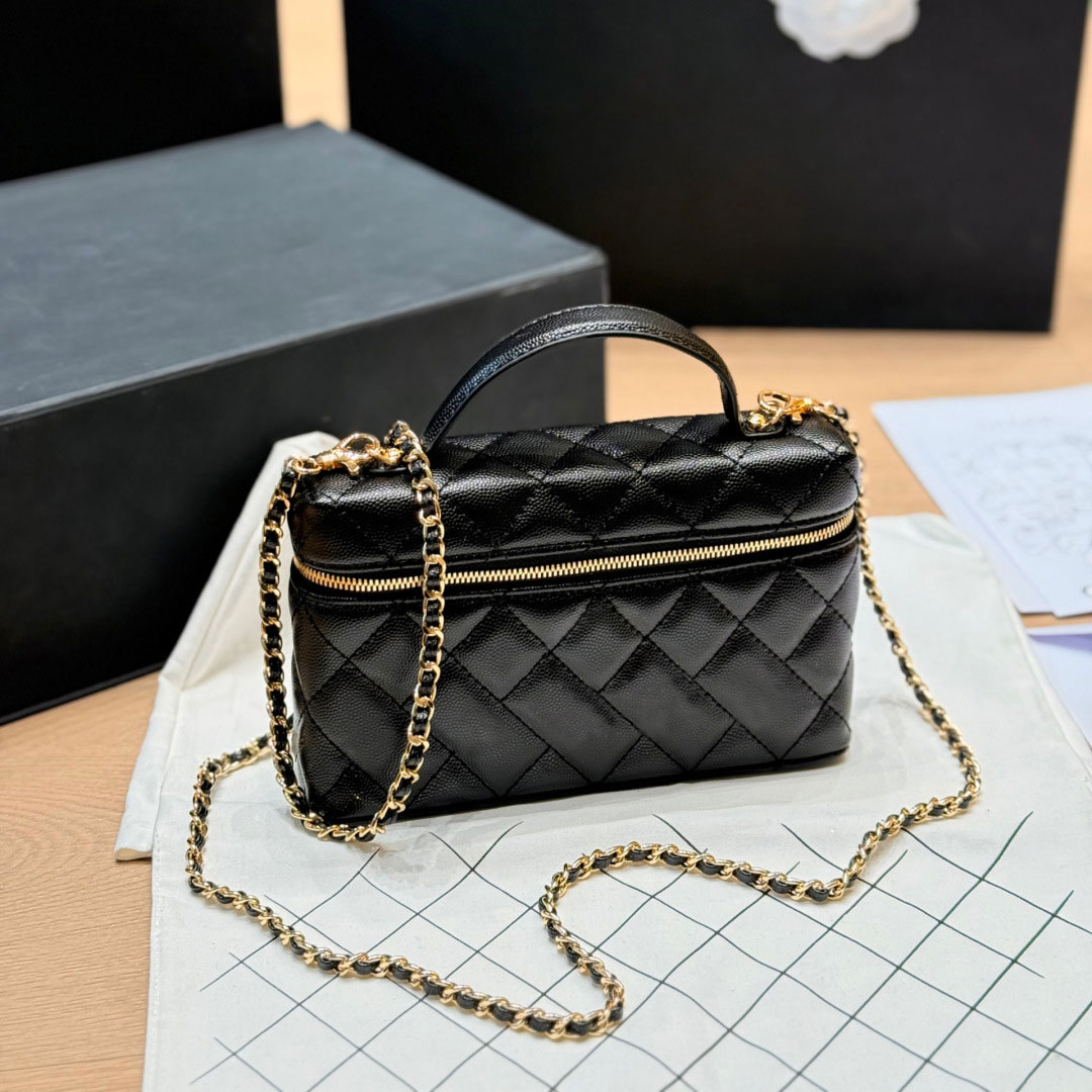 Designer Bag Cosmetic Bag Box-Style Crossbody Bag Luxury Women's Makeup Case 10A Caviar-Patterned Wallet Mini Shoulder Bag Chain Bag Elegant Women's Clutch