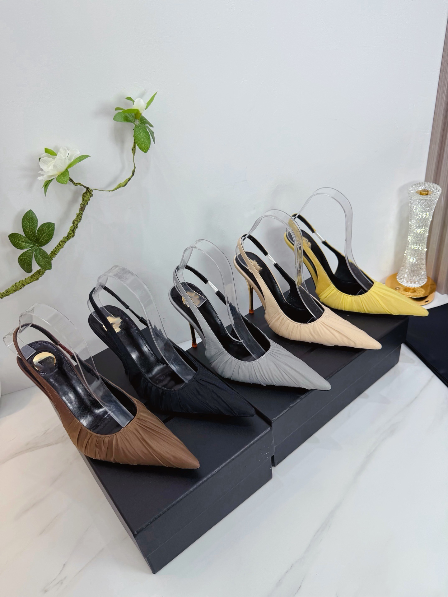 10A Designer High Heels Women's Luxury Sandals Classic Parisian Dress Shoes Black Fashion Sandals Party Wedding Office Slim Heels 9cm With box