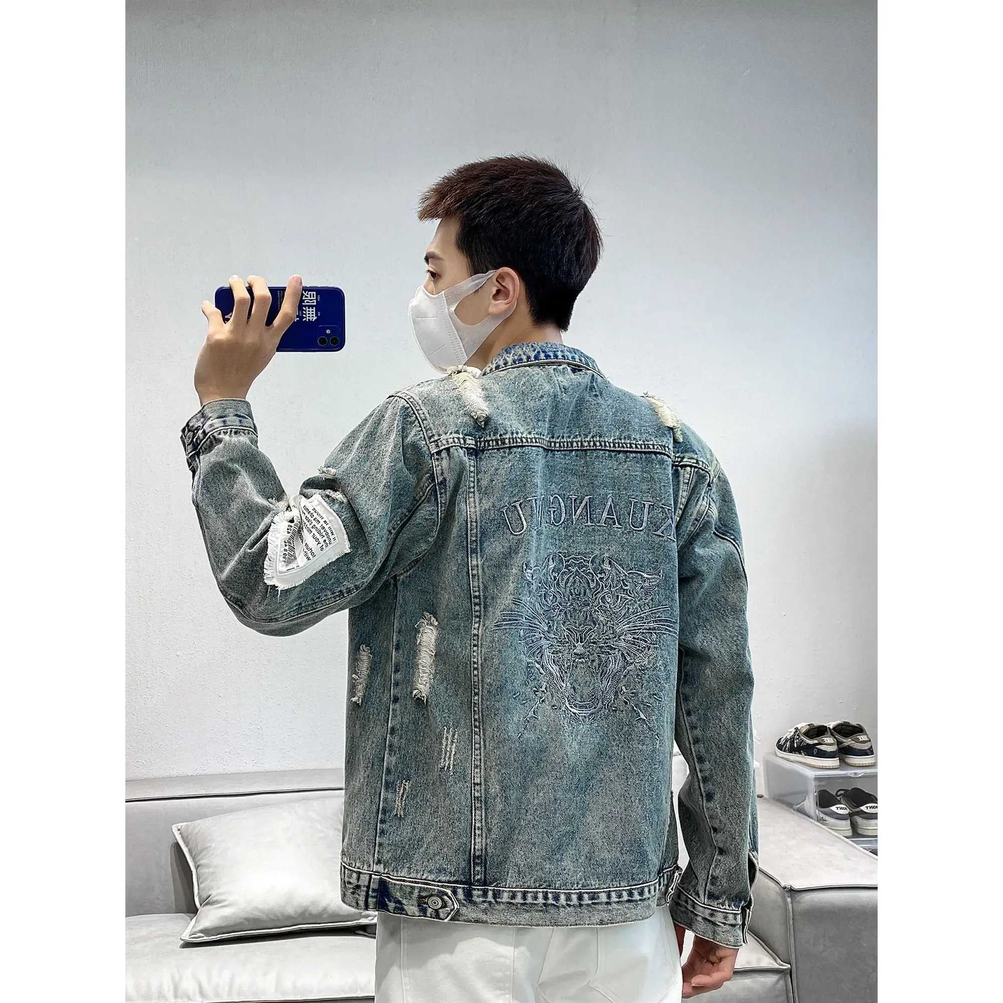 Spring and Autumn New Mens Fashion Slim Fit Popular Jacket Broken Hole Embroidery Denim Coat M260309