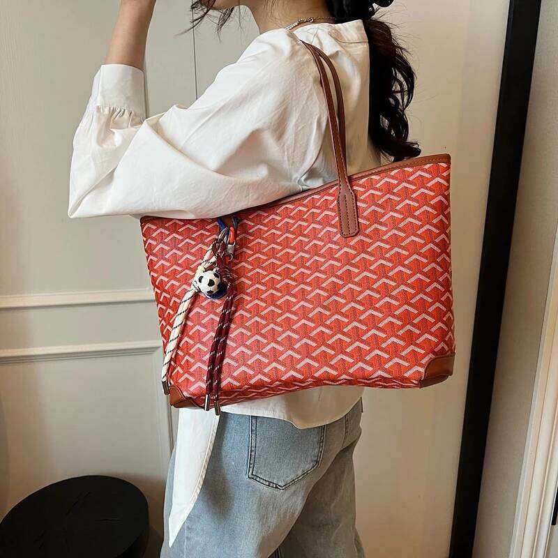 2025 Sophisticated Vintage Inspired Satchel Multi Functional Organizational Pockets Seamless Day To Night Versatility H260309