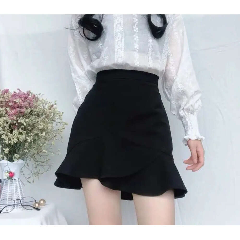 Skirts Women Summer Ruffles Korean Style Hip-skirt Slender Mini Fashion Leisure Solid Ulzzang Black Womens Faldas Chic Retro New XJ260309