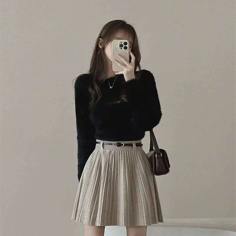 Autumn Winter Knitted Pleated Women Korean Fashion High Waist A-Line Skirts Ladies Elegant Streetwear Gray Mini Skirt XJ260309