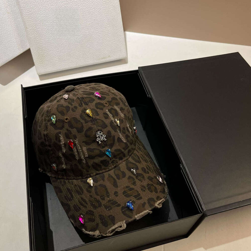 American Style hats for women Heavy Craft Rhinestone Cross Duckbill Cap Personality Bold Leopard Fashion Print