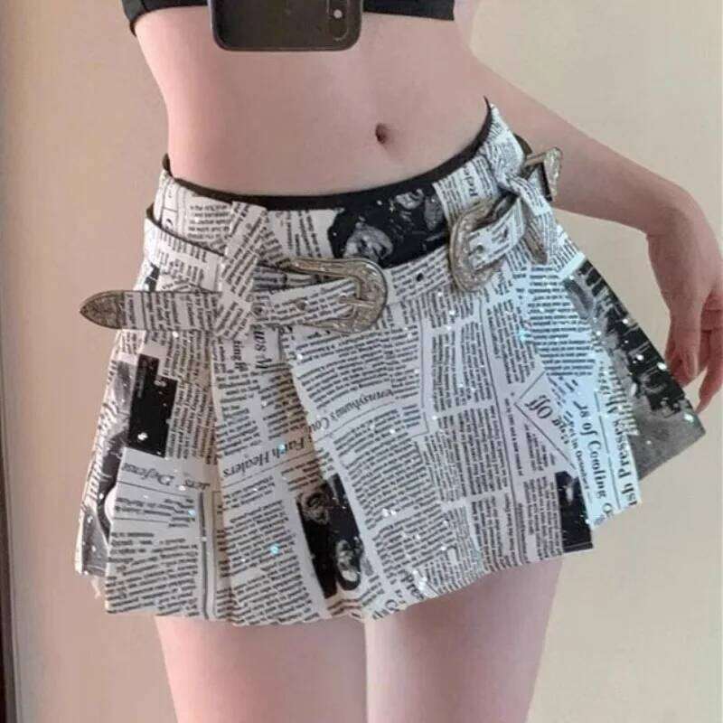 Sexy Newspaper Printed Skirt Women Summer Streetwear Belt High Waist A Line Short Pleated Skirts Girls Casual Shorts Saia Female XJ260309