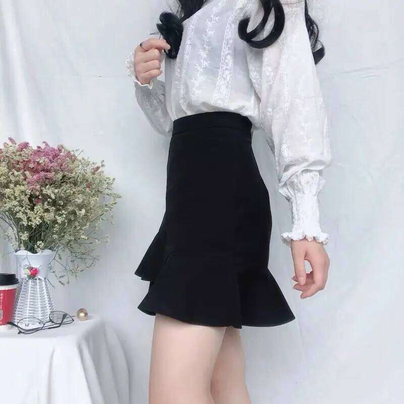 Skirts Women Summer Ruffles Korean Style Hip-skirt Slender Mini Fashion Leisure Solid Ulzzang Black Womens Faldas Chic Retro New XJ260309