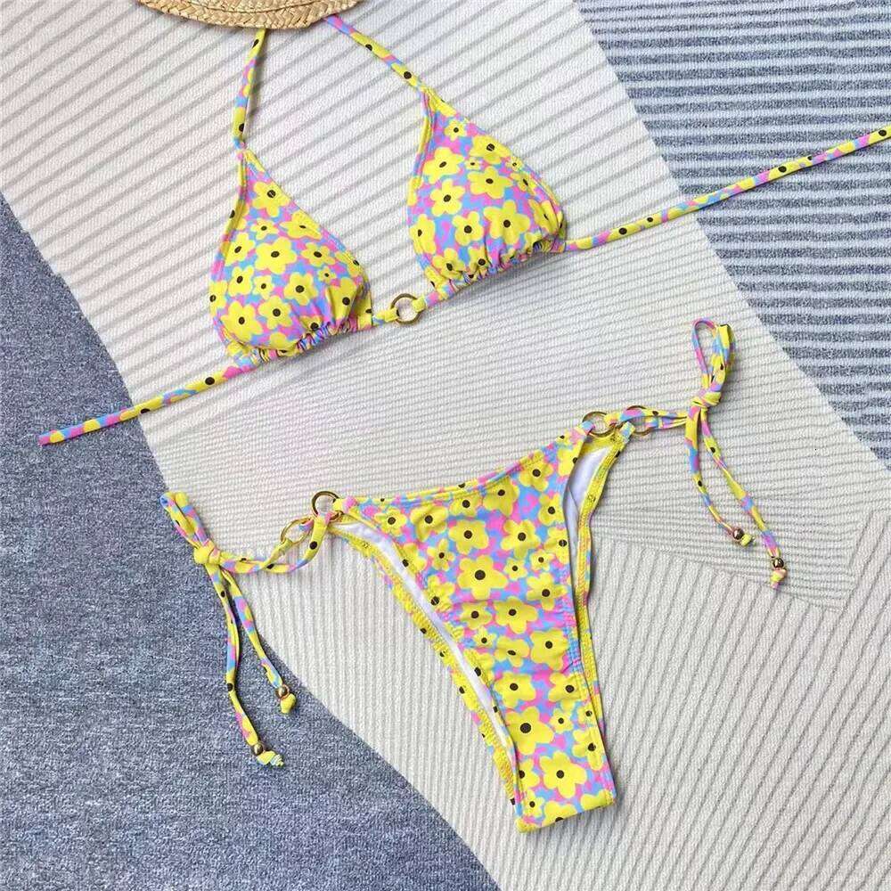 Sexy Yellow Floral Print Swimsuit Micro Bikini Thong 2025 Women String Halter Swimwear Bathing Suit Biquinis Mini Bikinis Sets XJ260206