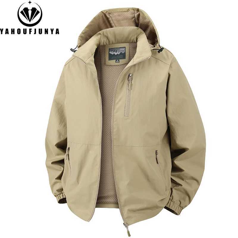 2026 New Spring Men Outdoor Thin Hooded Brand Windbreak Jacket Men Autumn Outwear Casual Fashion Solid Jacket Male Coats Tops M260309