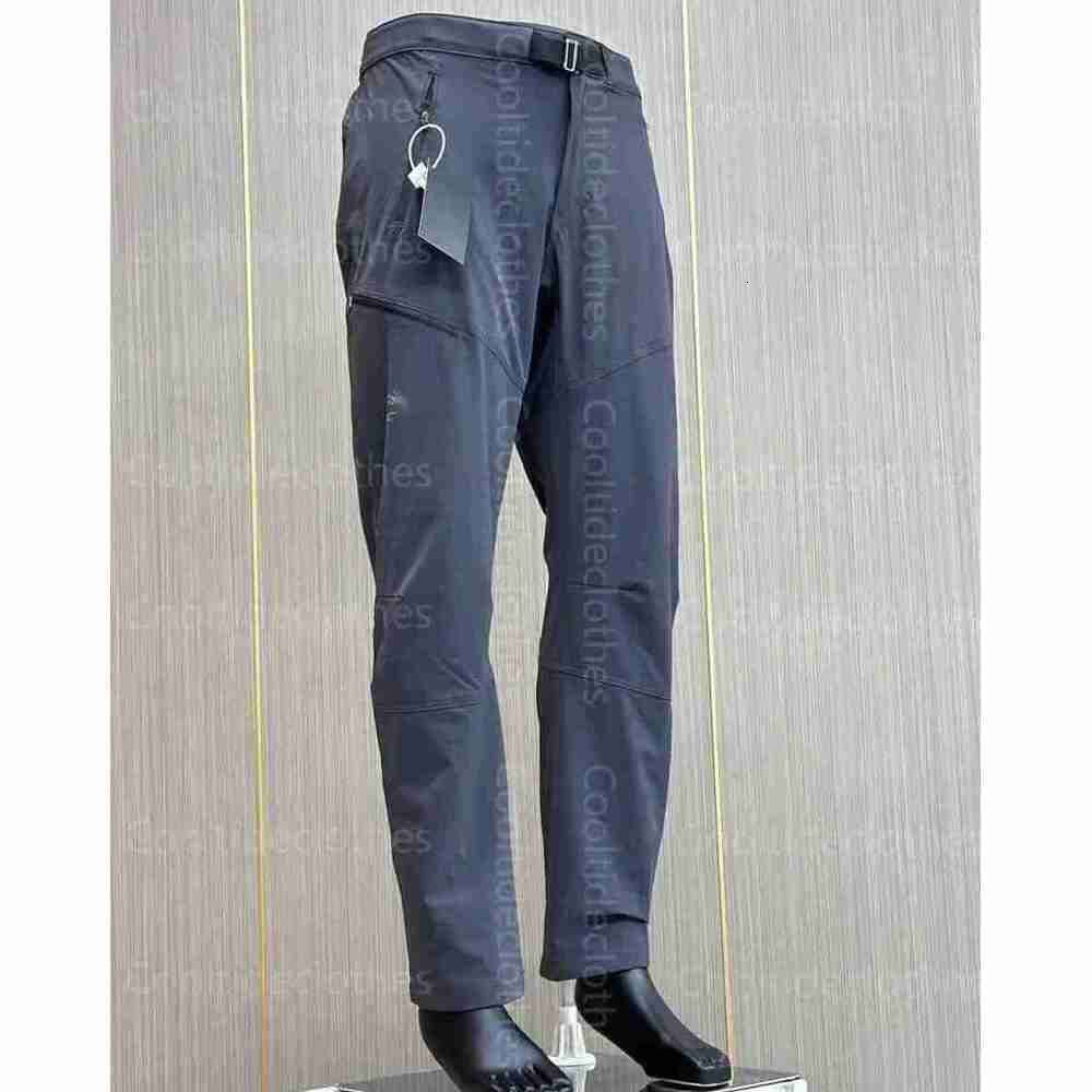 2026 Men Athletic Pants Designer Pant Camping Pants Men Hiking Black Outdoor Men Windproof Thermal Winter Waterproof Outdoor Pant Asian Size S-XXL