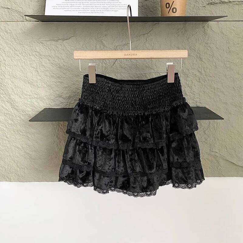 Splicing Lace Velvet Tiered Autumn Winter New Korean Style Sweet High End Slim-looking Skirts Fashion Elastic Waist Skirt XJ260309