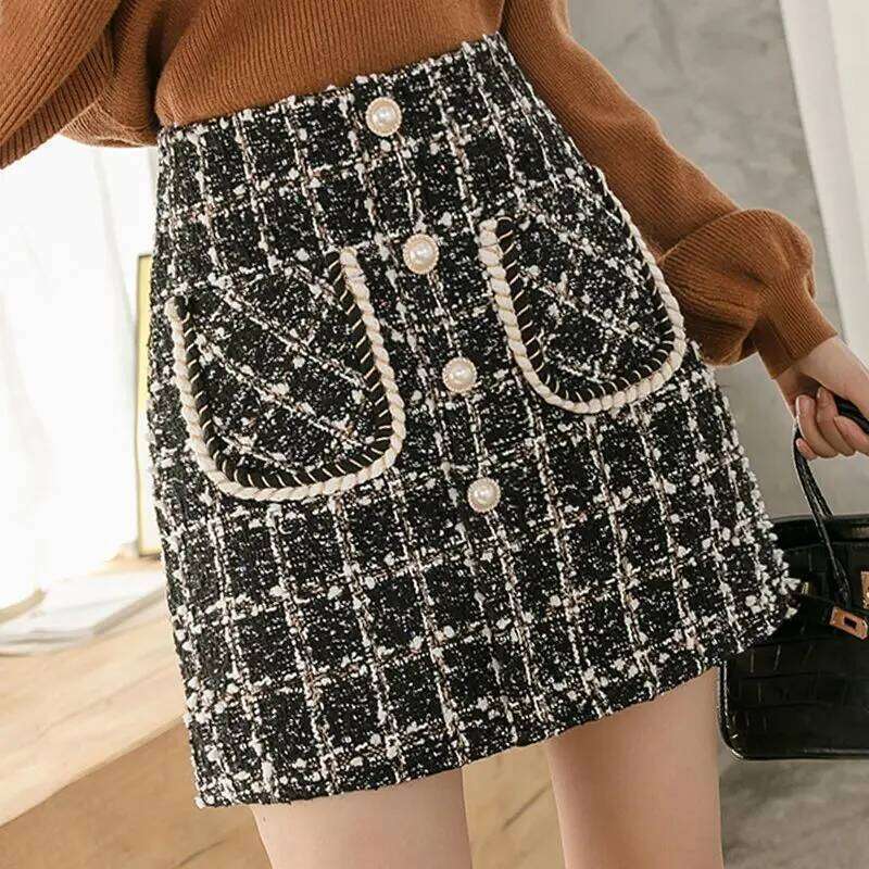 Half Length for Women 2025 New Coarse Floral Woolen A-line High Waist Slimming Short Skirt Female XJ260309