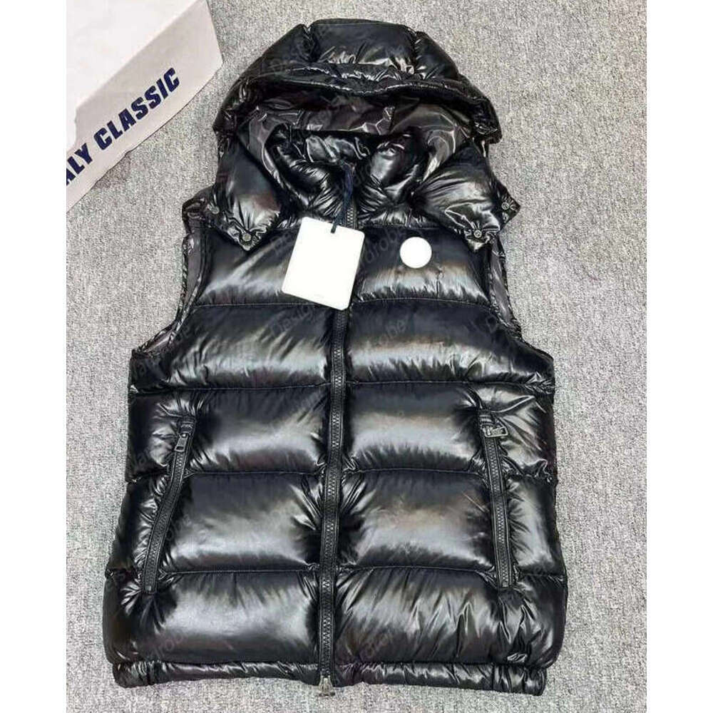 Men's Vest Designer Puffer Gilet Luxury Down Woman Womens coat Feather Filled Material Vests Graphite Couple Vest Label M-2Xl