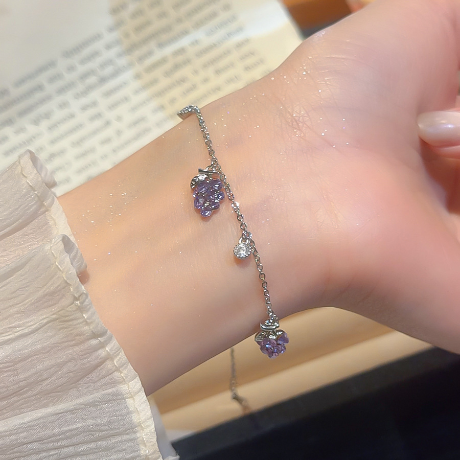Korean-style diamond-studded grape cherry pendant bracelet exquisite elegant, sweet and luxurious, with a high-end feel Jewelry for women - view 5