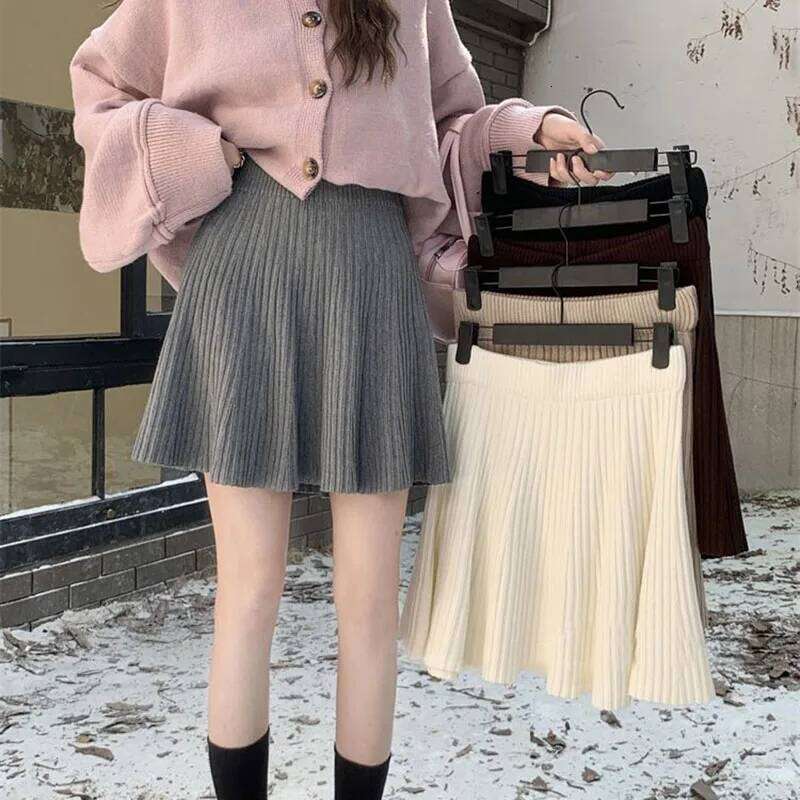 Solid Color All-Match Pleated Mini Woman Autumn Winter High Waist Slimming Knit Skirts Simple Casual Basic A-Line Skirt XJ260309